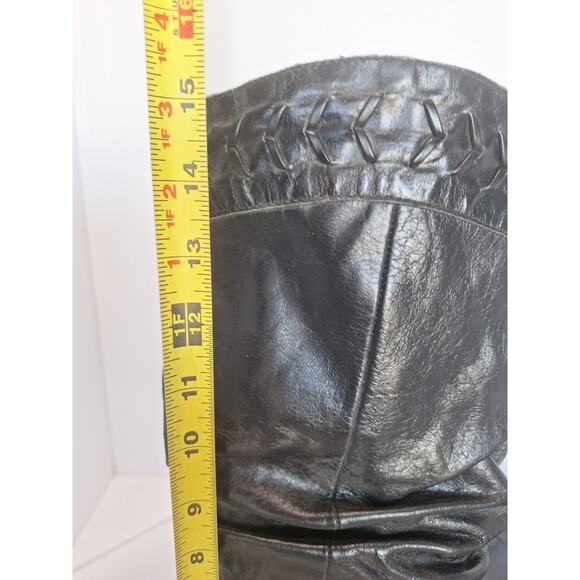 Newport News Black Leather Slouch Heeled Boots Women’s 10B Pointed Toe - Picture 3 of 5